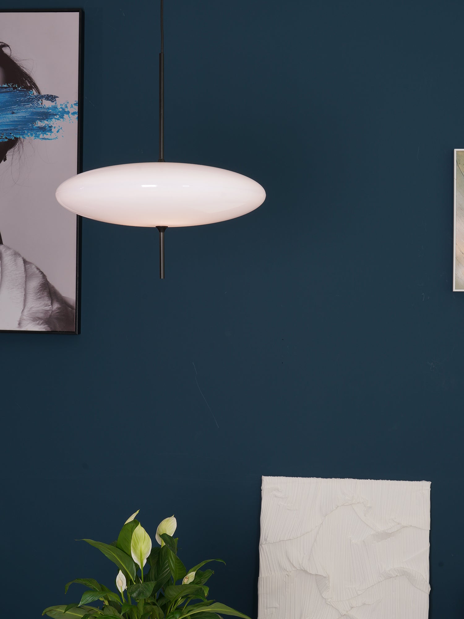Emme minimalistisk pendellampe