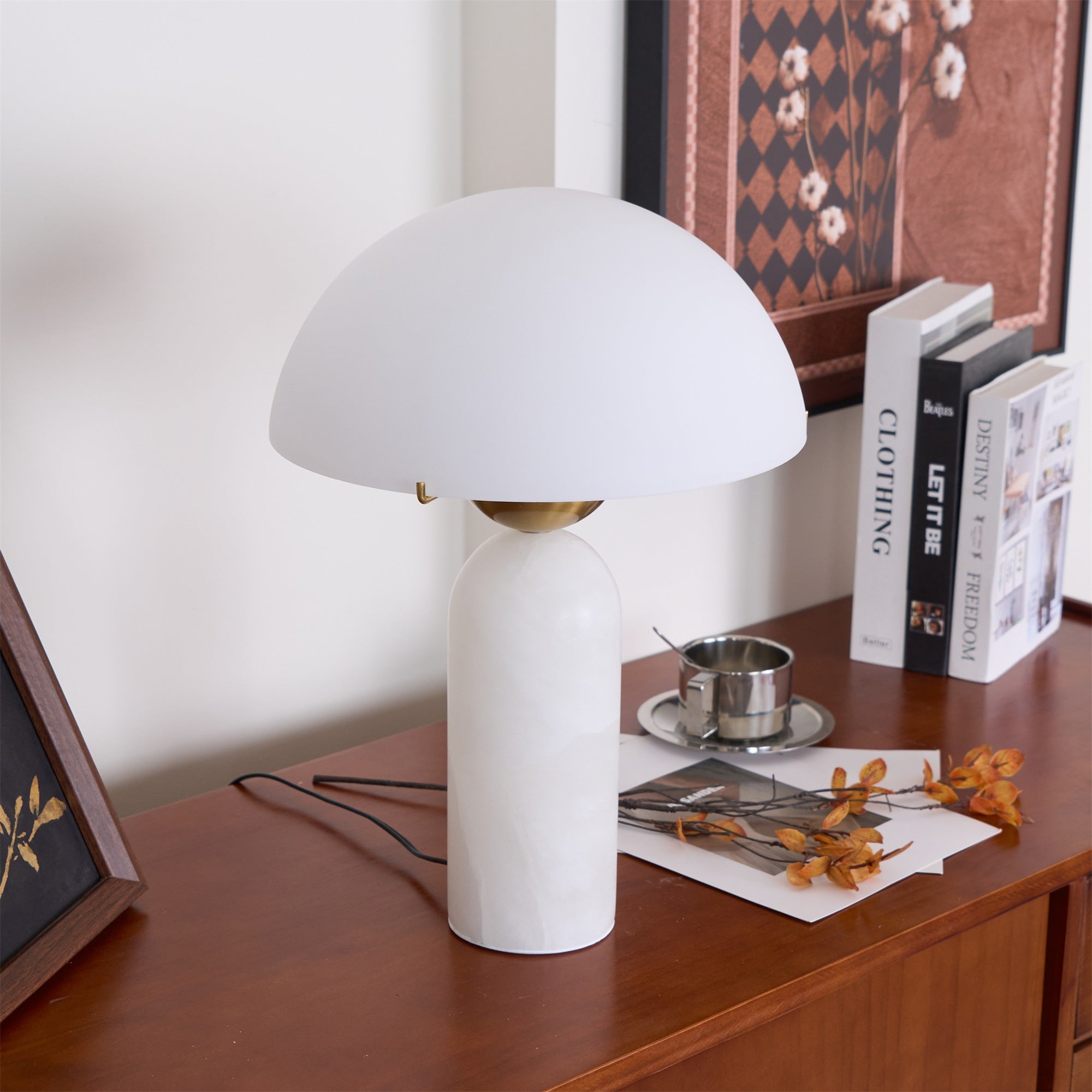 Lunena kugleformet bordlampe