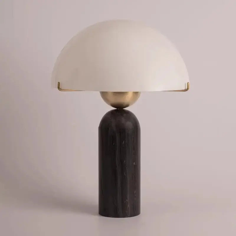 Lunena kugleformet bordlampe