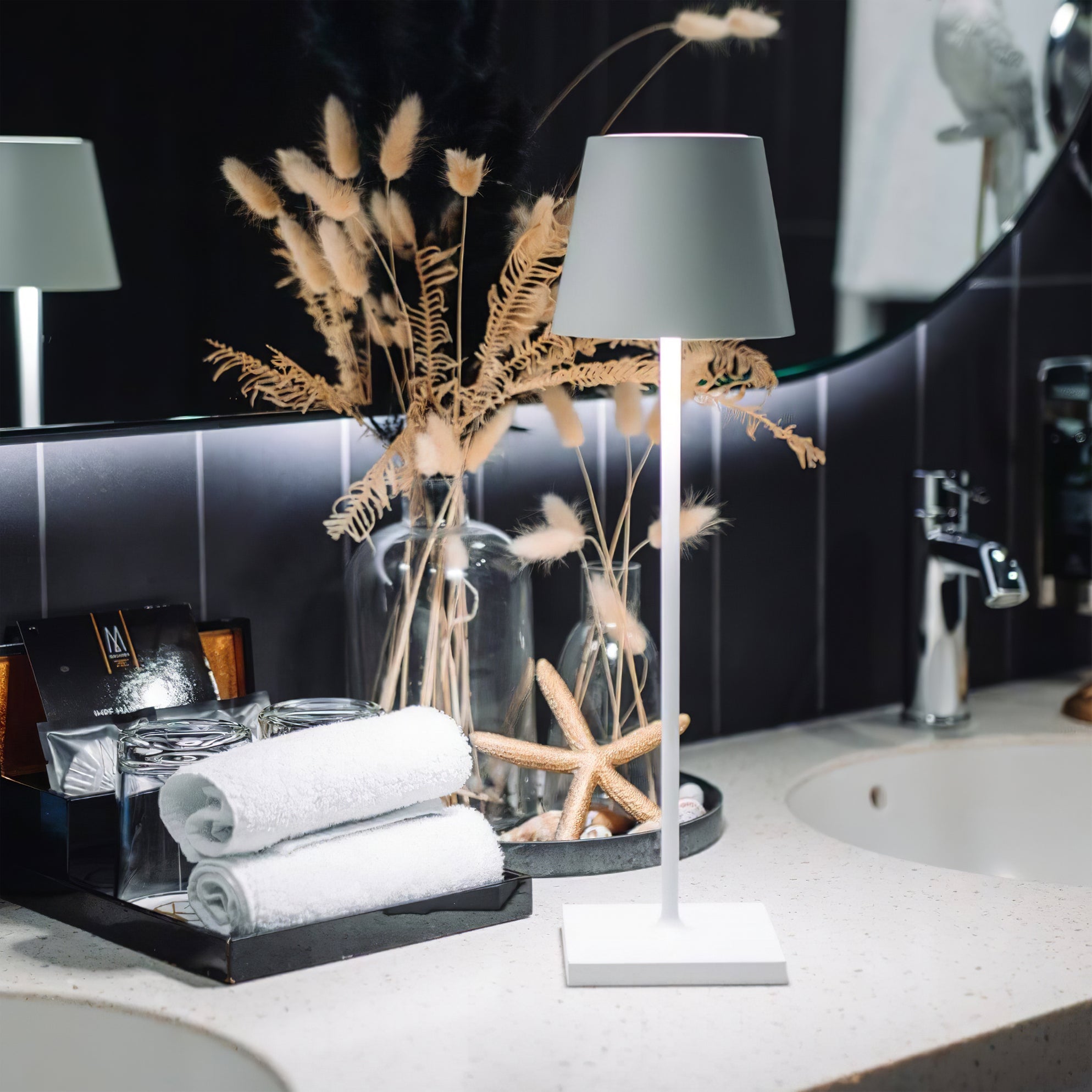 Ilavi udendørs bordlampe
