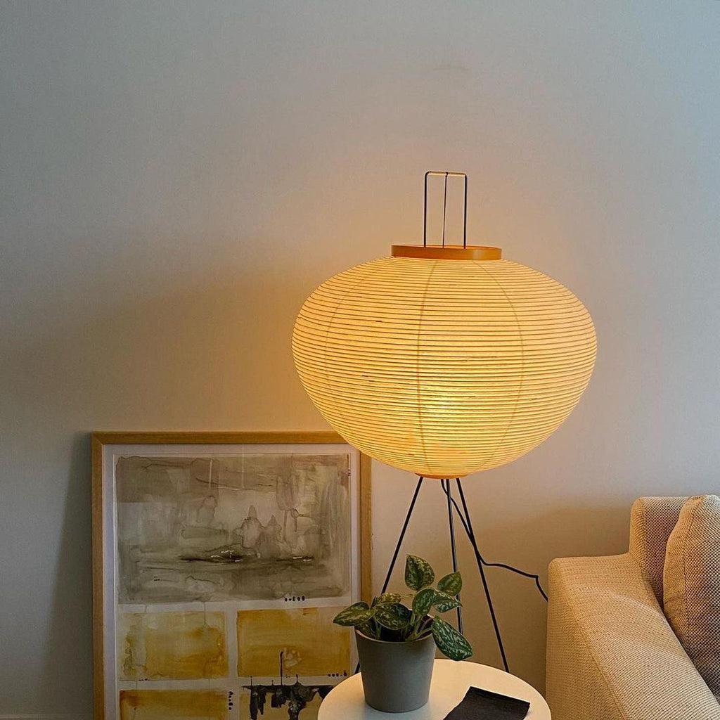 Oladalsi gulvlampe