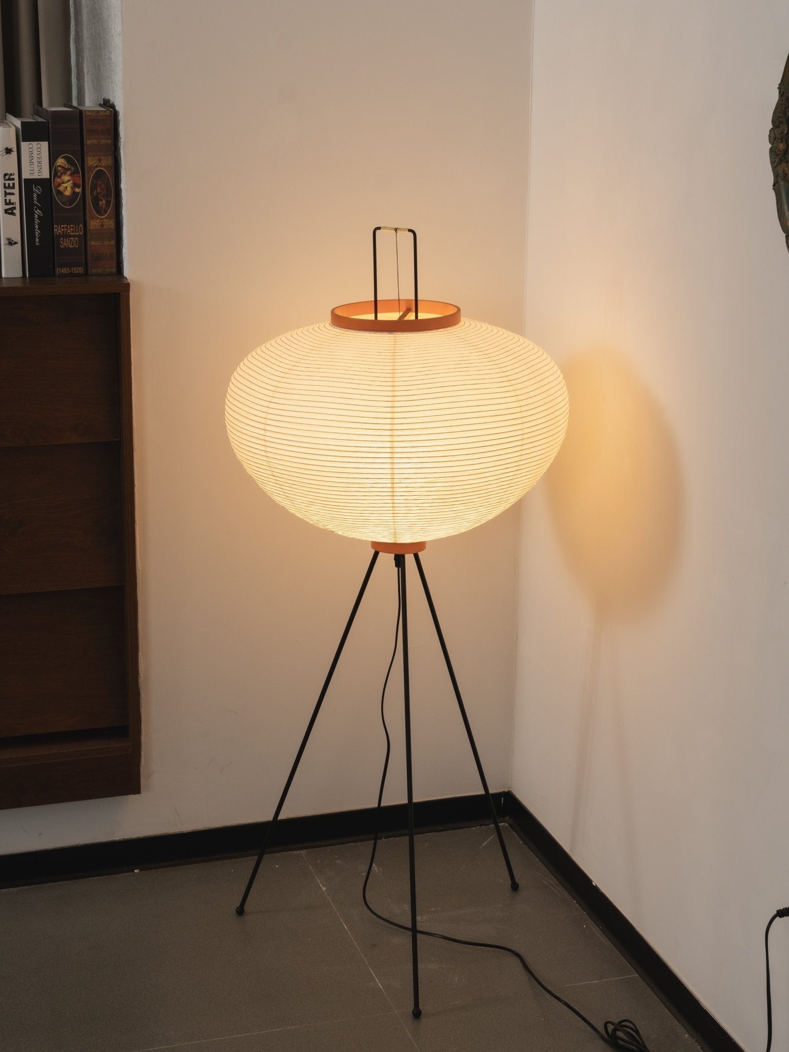 Oladalsi gulvlampe