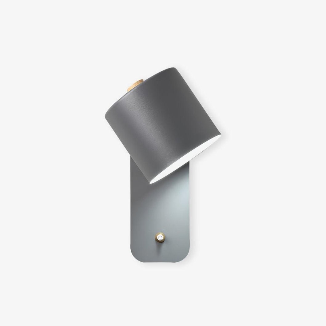 Mikhavno minimalistisk væglampe