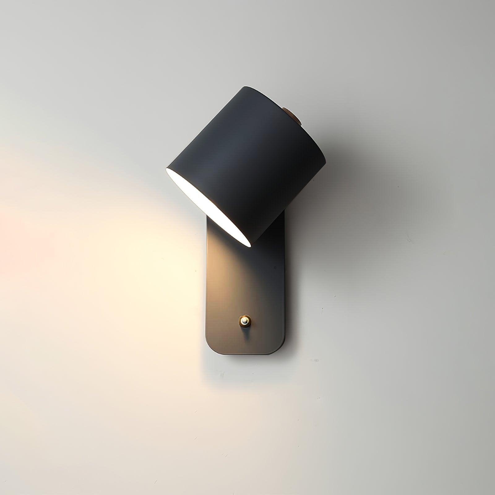Mikhavno minimalistisk væglampe