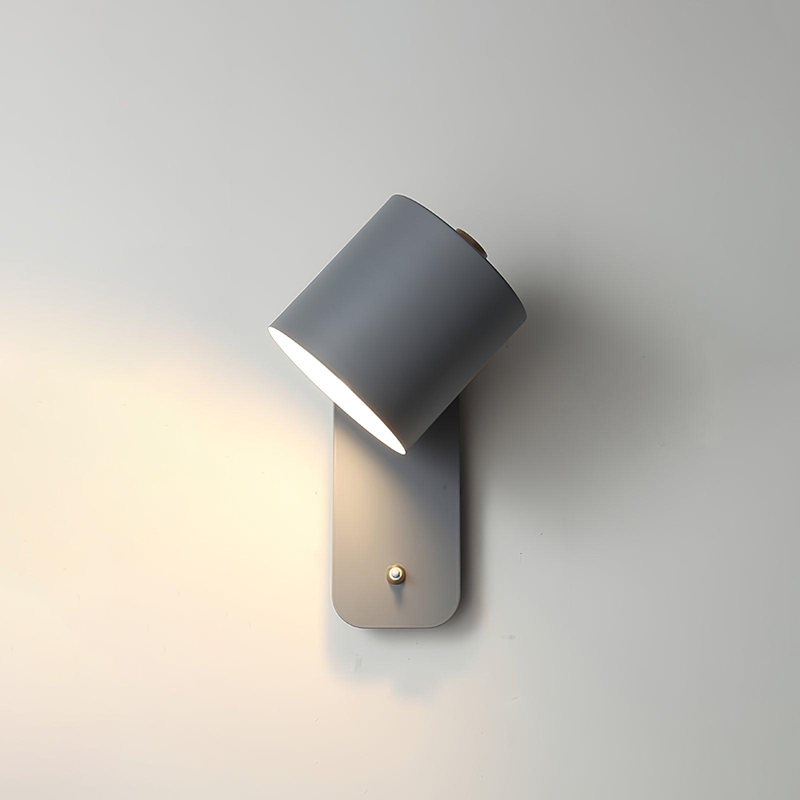 Mikhavno minimalistisk væglampe