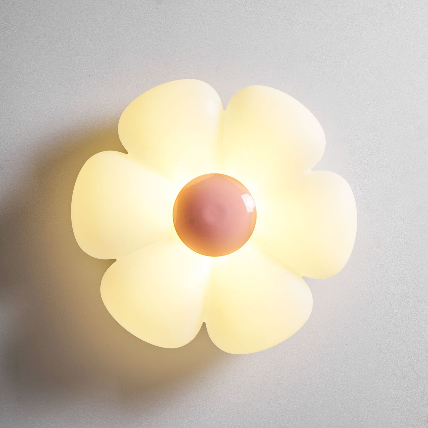 Dalseen blomsterformet loftlampe