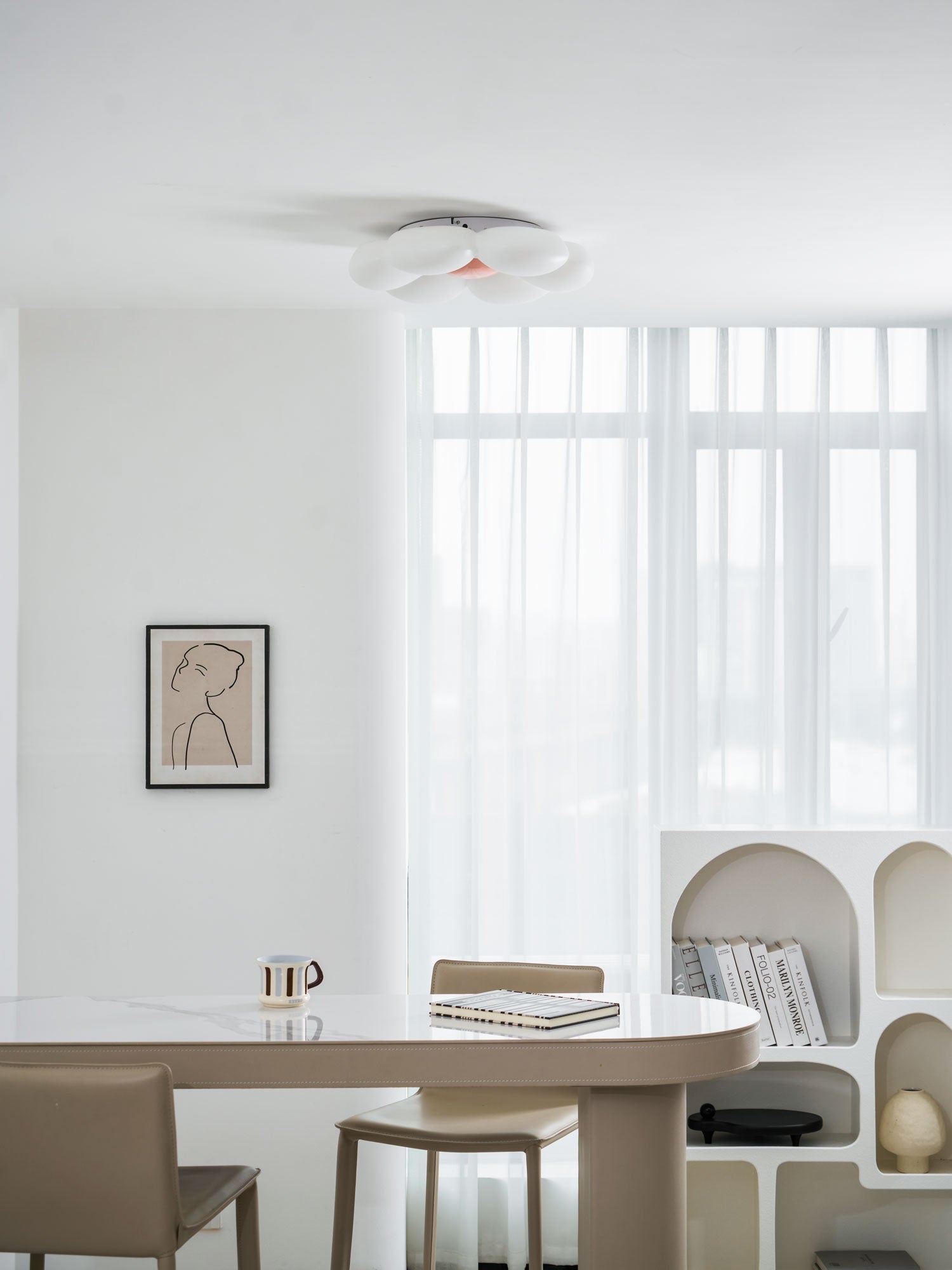 Dalseen blomsterformet loftlampe