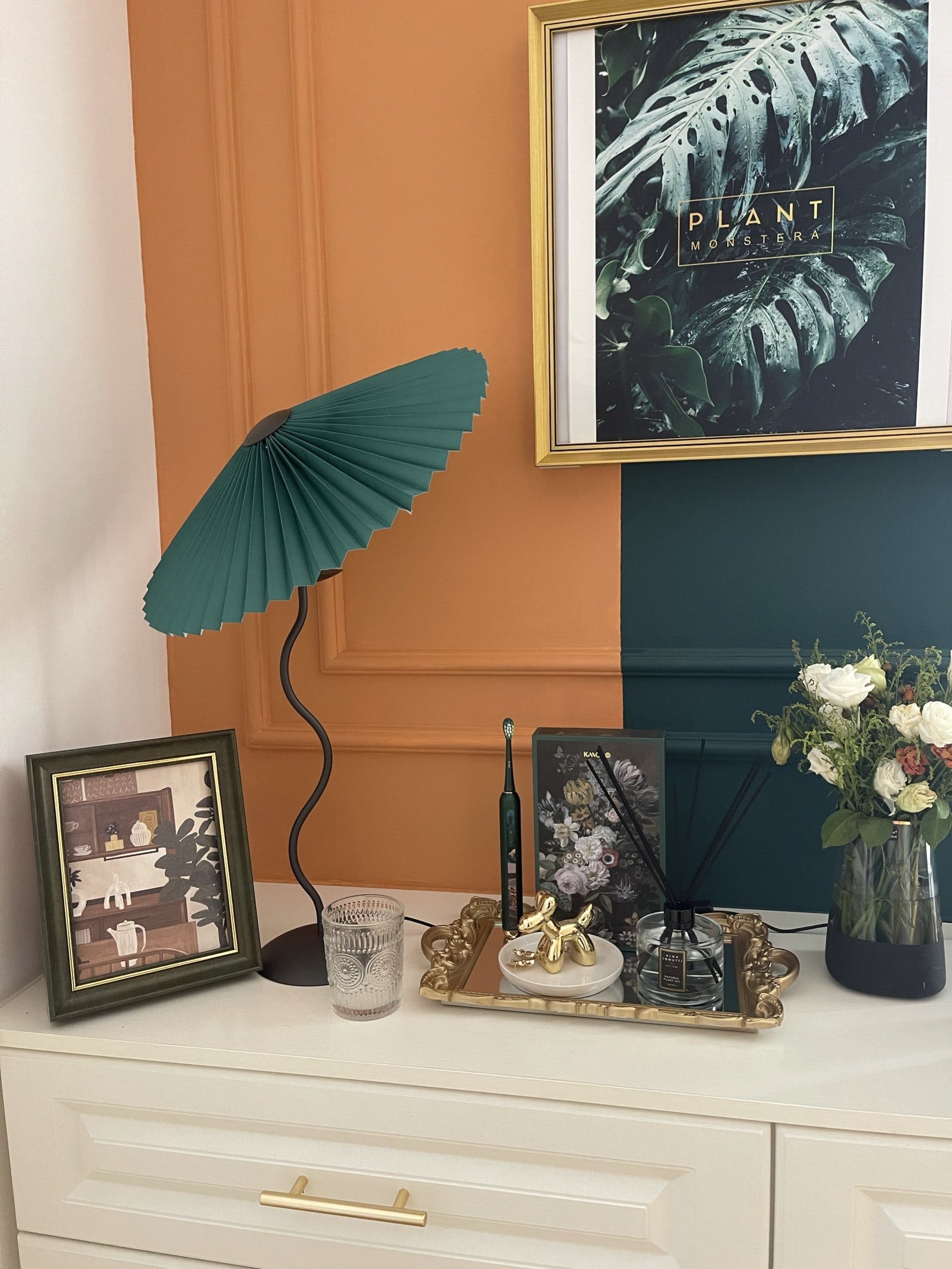 Havio moderne bordlampe