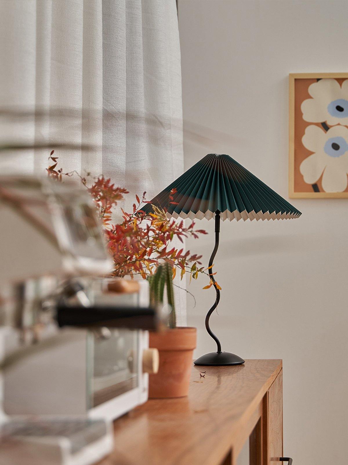 Havio moderne bordlampe