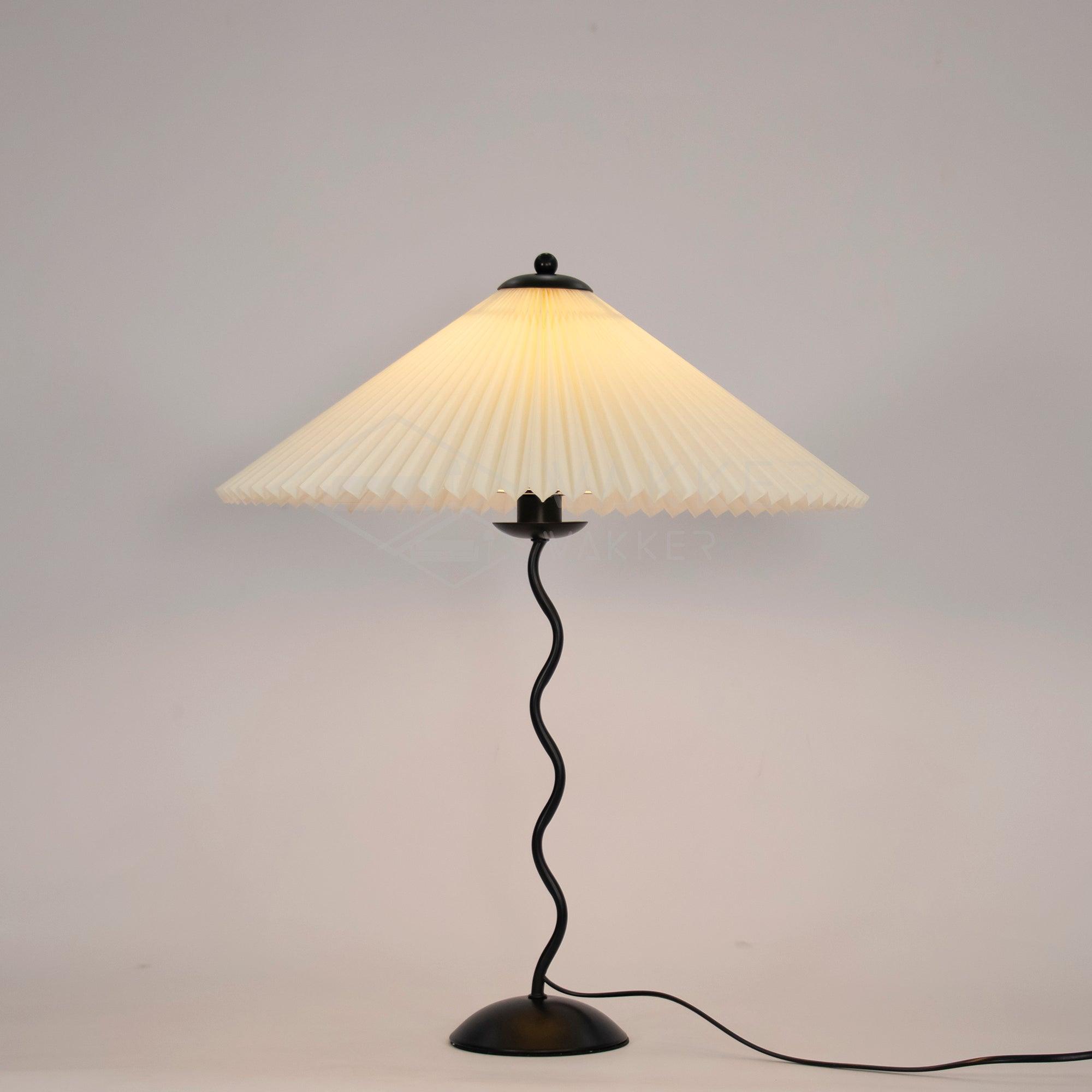 Havio moderne bordlampe