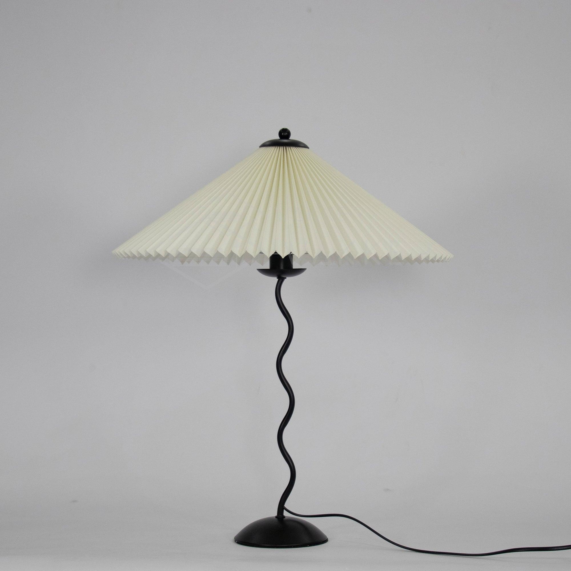 Havio moderne bordlampe