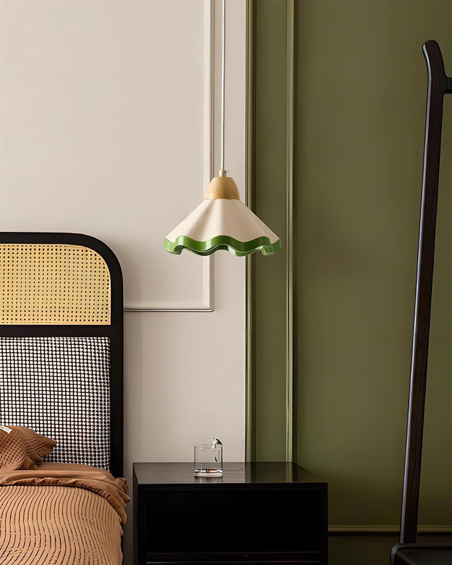 Solisave bølget pendellampe