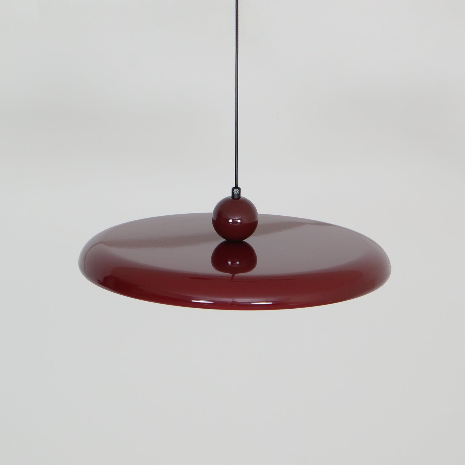 Theomi rund pendellampe