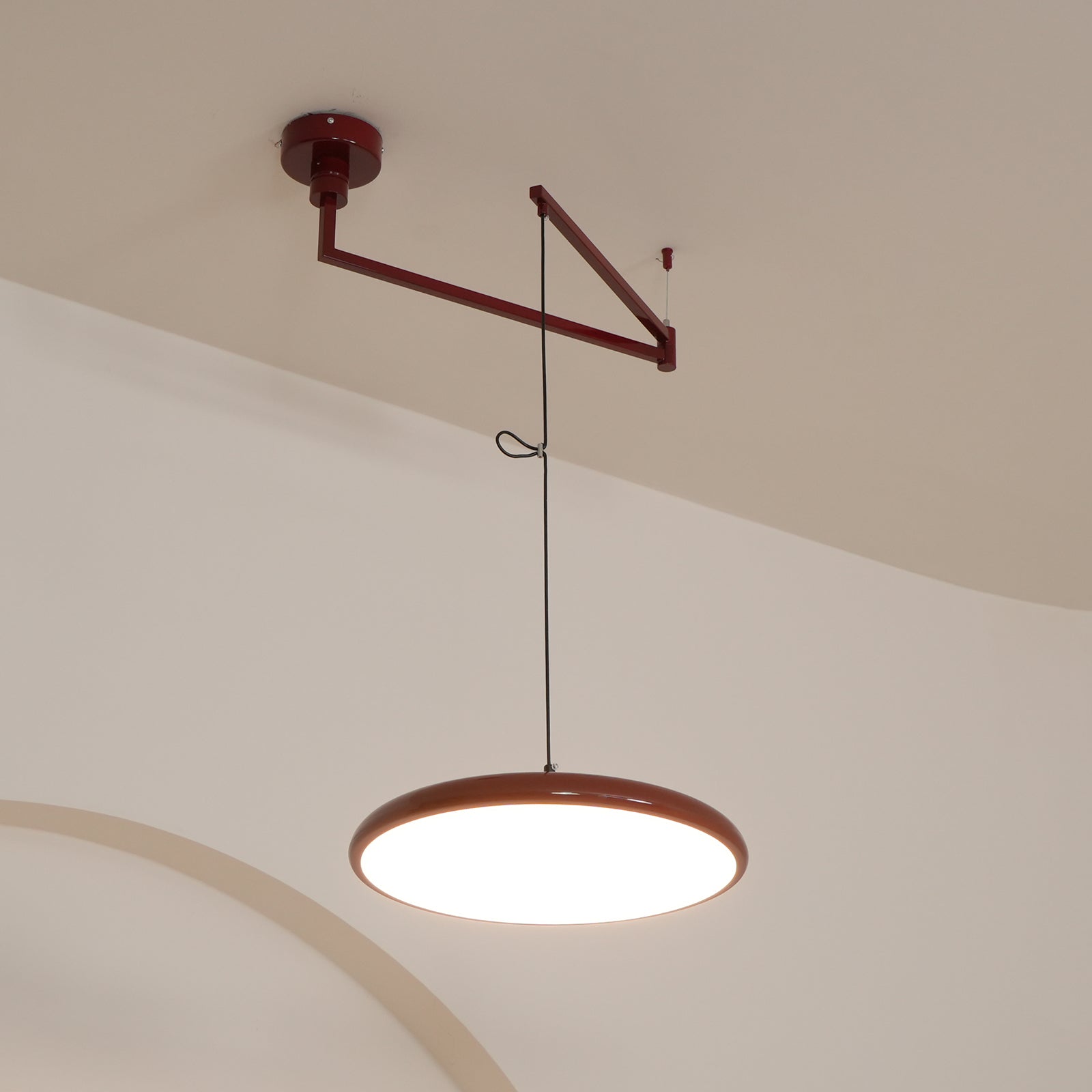 Theomi rund pendellampe