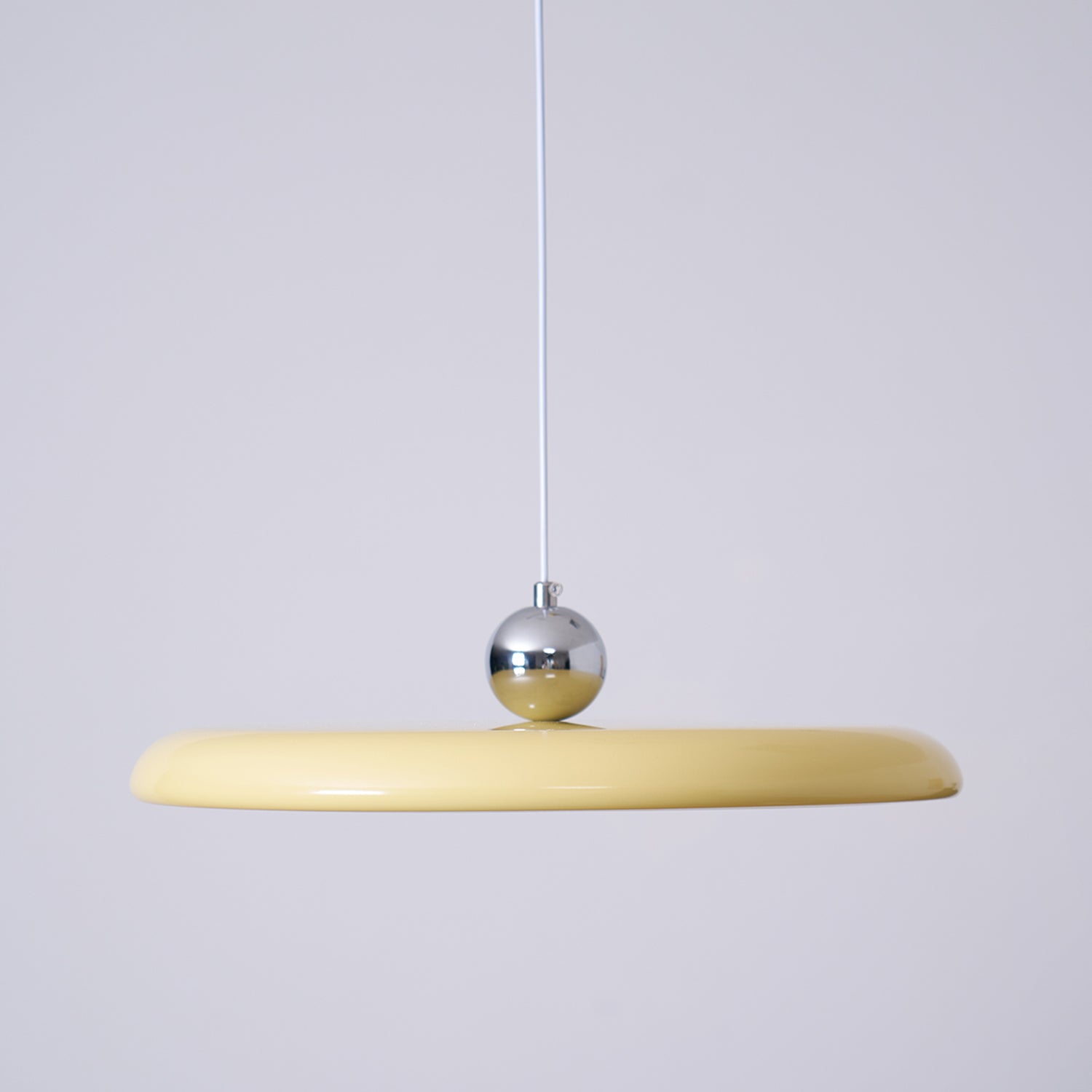 Theomi rund pendellampe
